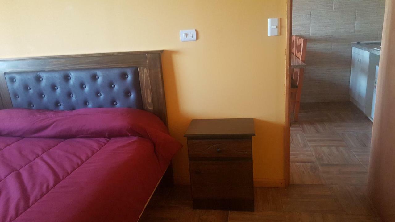 Habitaciones Y Apartamentos El Caleuche Ель-Табо Екстер'єр фото